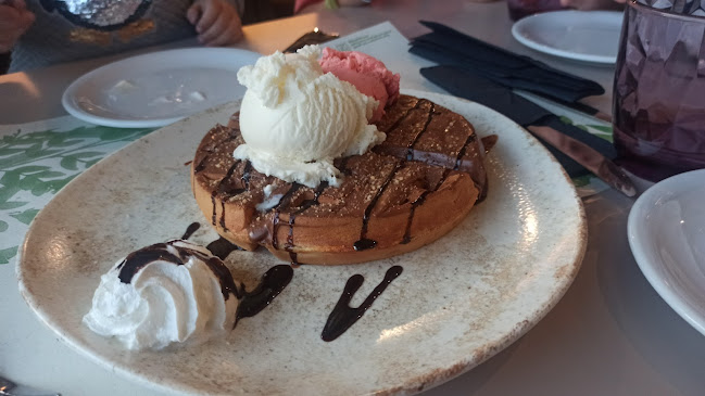 Enasma cafe - Γαστρονομία και φιλοξενία