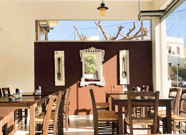 Opinii despre The 4 Bros în Γεράνι - Γαστρονομία και φιλοξενία