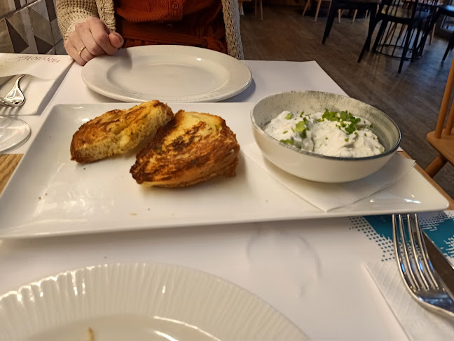 Νικηφόρου Μανδηλαρά 9, Ρόδος 851 00