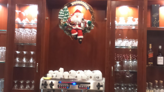 Montaggio cafe - Γαστρονομία και φιλοξενία