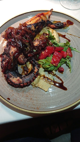 Opinii despre Υδρία în Αθήνα - Γαστρονομία και φιλοξενία