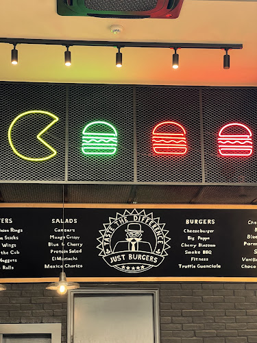 Βασ. Γεωργίου Β 10, Γλυφάδα 166 74