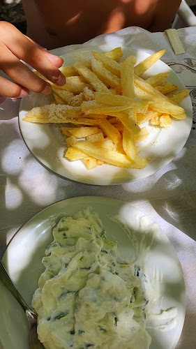 37ο χλμ Παλαιάς Εθν. Οδ. Αθηνών Θηβών Παλαιοκούντουρα, Μάνδρα 196 00