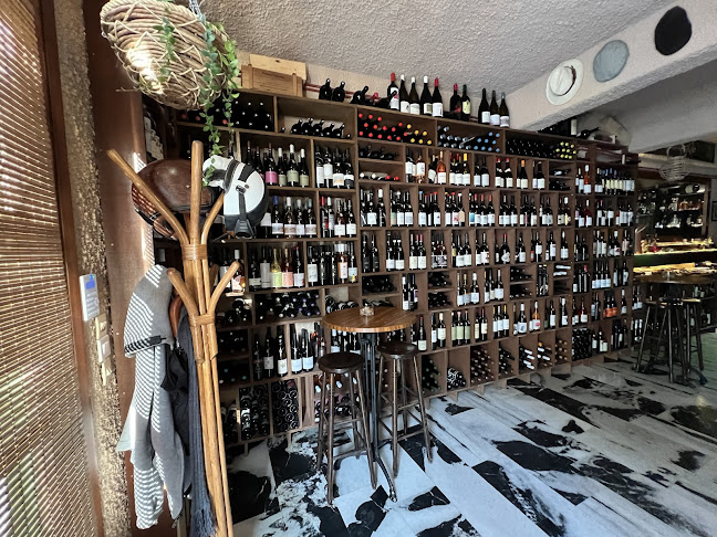OINOHOROS Wine Bar & Shop - Νάξος