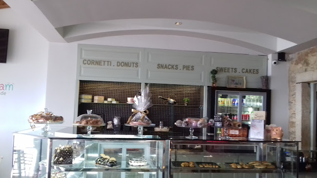 Comentarii opinii despre Sugar Cafe Patisserie Boulangerie