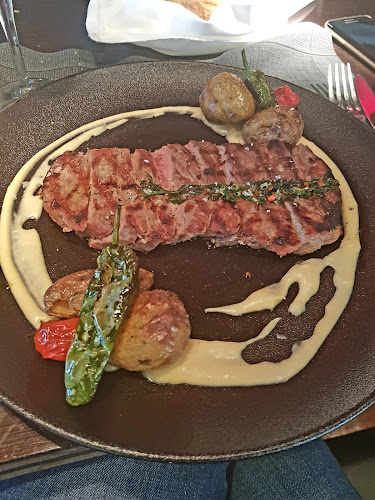 Comentarii opinii despre Bohème