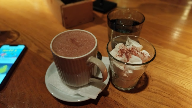 Central Cafe Bar - Γαστρονομία και φιλοξενία