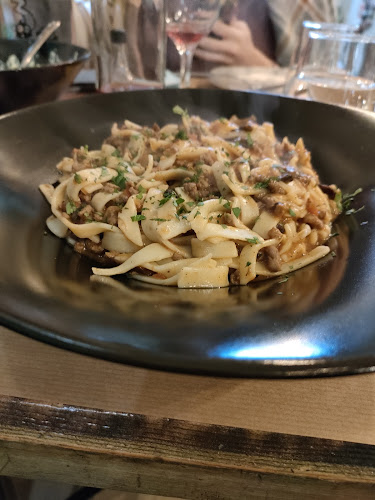 Ορφέως 4, Αθήνα 118 54