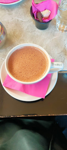 Θέμα - Γαστρονομία και φιλοξενία