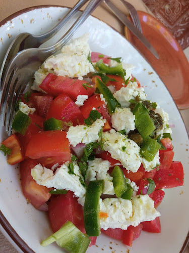 Opinii despre Εστιατόριο Διόνυσος în Νέο Καρλόβασι - Γαστρονομία και φιλοξενία