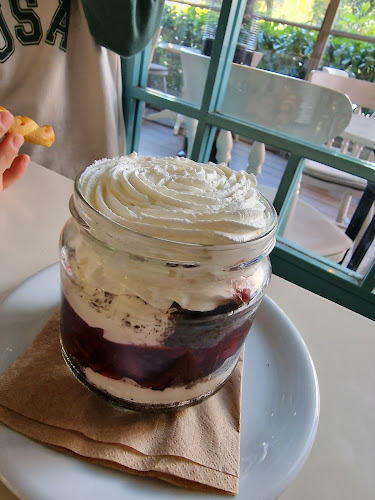 Comentarii opinii despre Καφές - Γλυκά Χαλάνδρι Beverley