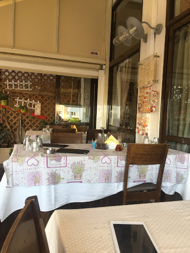 Comentarii opinii despre Το ΟΥΖΕΡΙ ΤΗΣ ΦΩΤΕΙΝΗΣ.to ouzeri tis foteinis