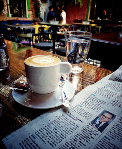 Opinii despre Upupa Epops - The bar în Αθήνα - Γαστρονομία και φιλοξενία