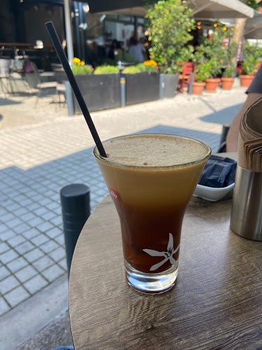 Comentarii opinii despre Cult cafe