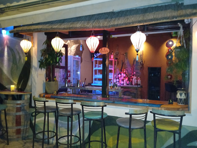 Comentarii opinii despre Resalto Cafe, Bar, Μεζεδοκατάσταση