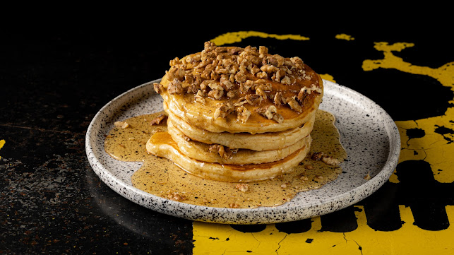 Comentarii opinii despre The Underdog® Flagship Store Thissio