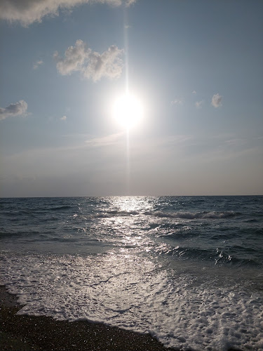 παραλια χρυση ακτη, Κάστρο 270 50