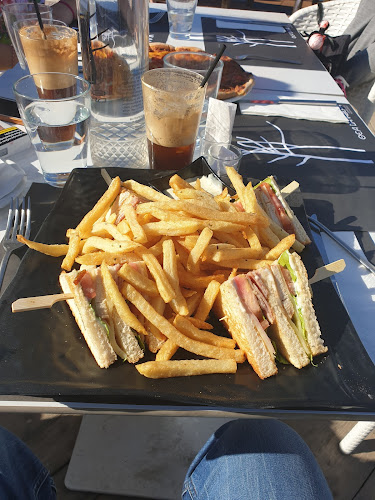 Θέα Δηλαβέρη - Γαστρονομία και φιλοξενία