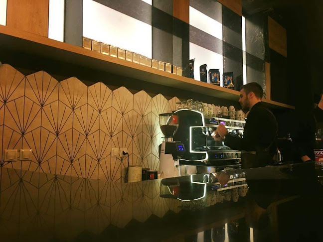 Π. Μελά 26, Εύοσμος 562 24