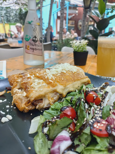 Comentarii opinii despre Τρεις Λαλούν - Treis Laloun