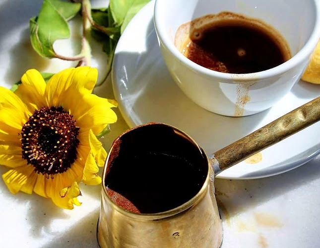 Cafe Symposium Paros - Γεφυράκι