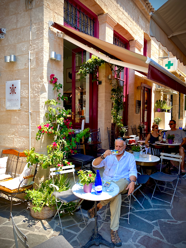 TORTUGA ArtCafè Winebar Gallery