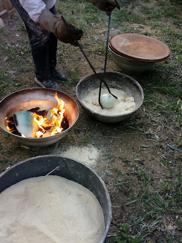 Τα Καρντάσια - Γαστρονομία και φιλοξενία