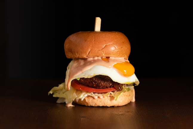 Azuro - Γαστρονομία και φιλοξενία