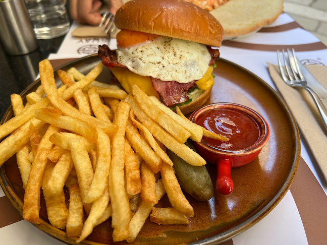 Sway Cocktail & Food Bar Corfu - Γαστρονομία και φιλοξενία