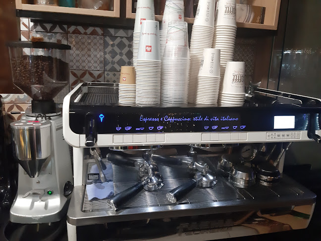 Αρτοχώρα - Γαστρονομία και φιλοξενία