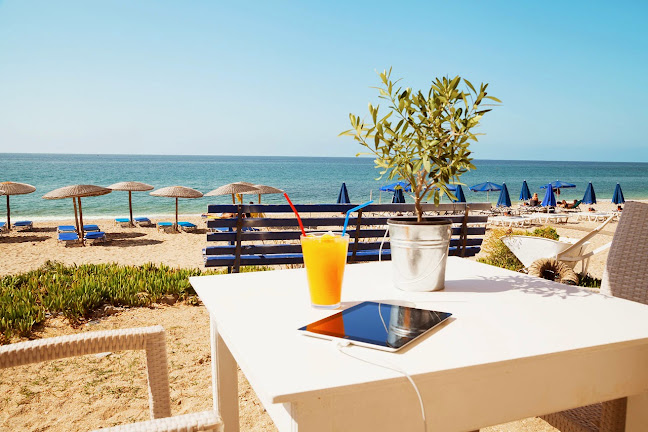 APHRODITE TAVERNA-STUDIOS