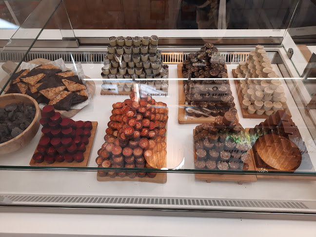 Comentarii opinii despre CAKAO x THE NEW GREEN