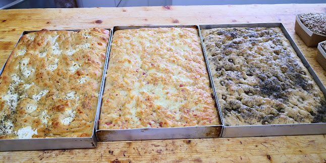 Opinii despre ΦΟΥΡΝΟΣ ΠΑΝΟΥΣΗΣ în Σπάτα - Γαστρονομία και φιλοξενία