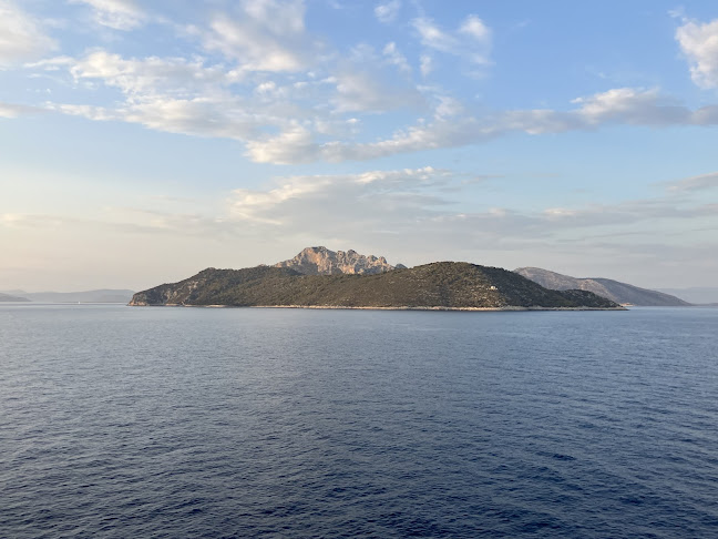 Κων/νου Δαβάκη 9, Ροδοδάφνη 251 00