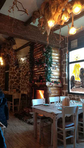 Είρωνες Και Οινοπότες - Γαστρονομία και φιλοξενία