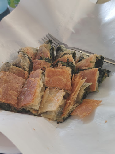 Comentarii opinii despre Μπουγάτσα Γιάννης