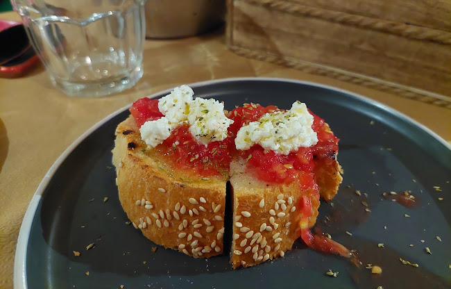 Opinii despre Κάτι Ψένεται în Ζαχάρω - Γαστρονομία και φιλοξενία