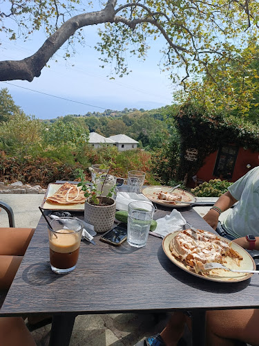 Opinii despre AgnaDi café în Τσαγκαράδα - Γαστρονομία και φιλοξενία