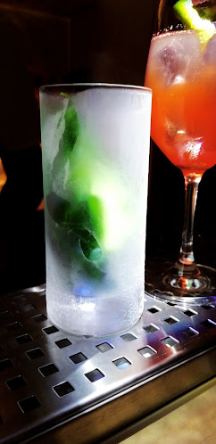 Three Donkeys - Γαστρονομία και φιλοξενία