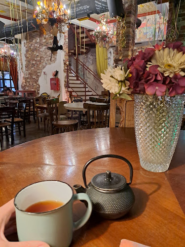 Madania - Γαστρονομία και φιλοξενία