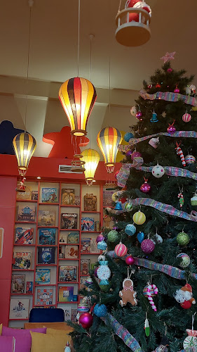 Opinii despre PLAyCE în Αθήνα - Γαστρονομία και φιλοξενία