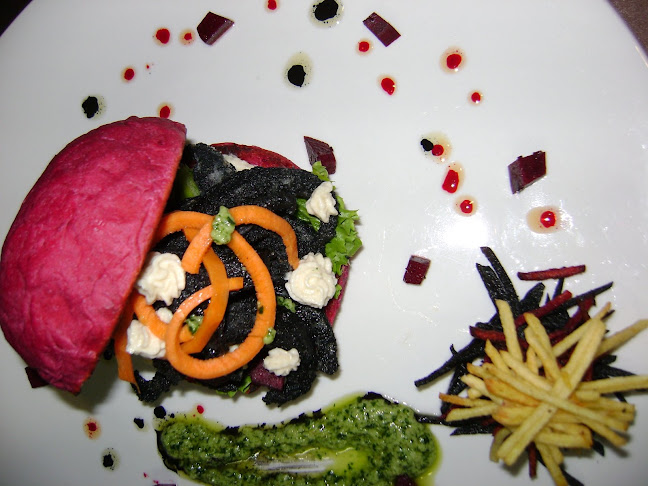 ΚΛΑΡΑΣ ΕΣΤΙΑΤΟΡΙΟ - Γαστρονομία και φιλοξενία