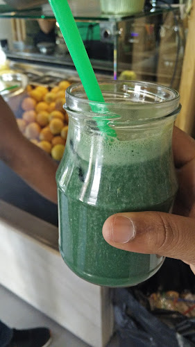 Comentarii opinii despre Nova Gea