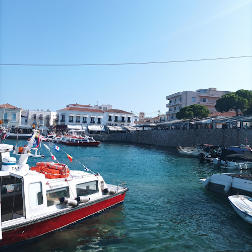 Comentarii opinii despre Το Καφενείον