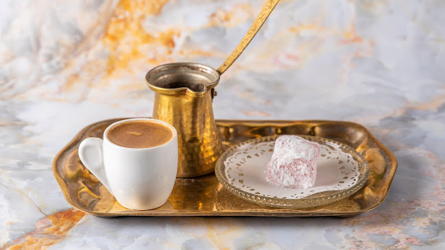 Μάρνη 10, Αθήνα 104 33