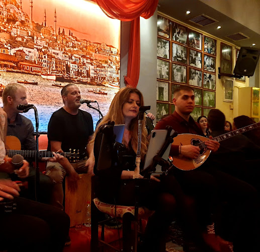 Παντοπωλείον Πολίτικη Κουζίνα - Πάτρα