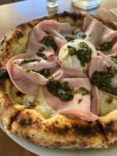 Σοφοκλή Βενιζέλου 80, Χαλάνδρι 152 32