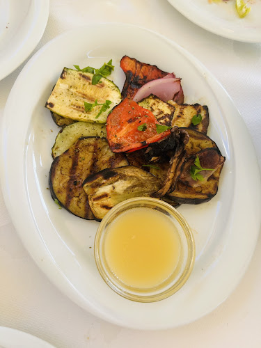 APHRODITE TAVERNA-STUDIOS - Πλωμάρι