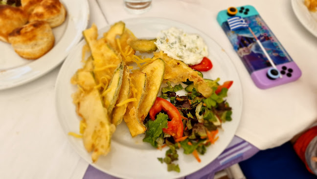 Comentarii opinii despre Famous Taste