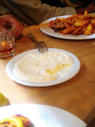 Της Κακομοίρας - Γαστρονομία και φιλοξενία